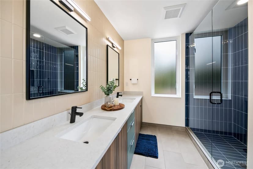 Property photo for 4511 A 34th Avenue S, Seattle photo 22