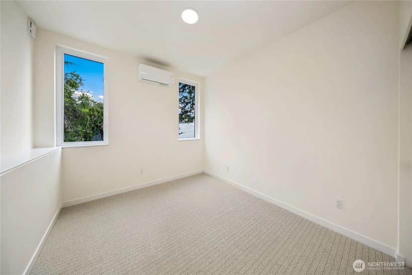 Property photo for 4511 A 34th Avenue S, Seattle photo 14