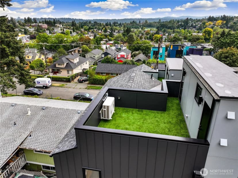 Property photo for 4511 A 34th Avenue S, Seattle photo 32