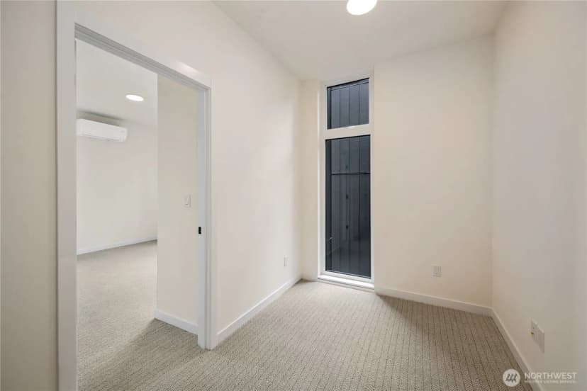 Property photo for 4511 A 34th Avenue S, Seattle photo 13