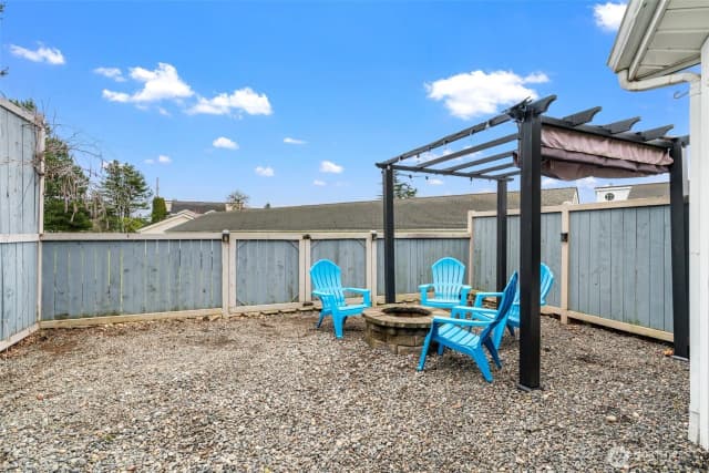 Property photo for 18604 48th Place S, Sea Tac photo 3