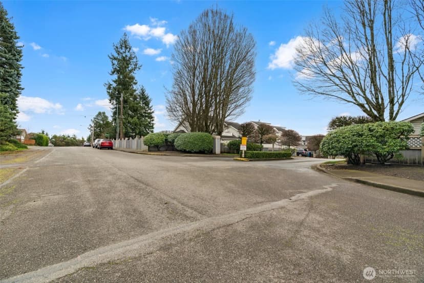 Property photo for 18604 48th Place S, Sea Tac photo 7