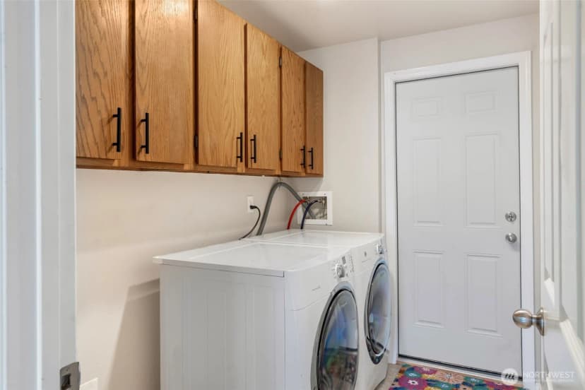Property photo for 18604 48th Place S, Sea Tac photo 15