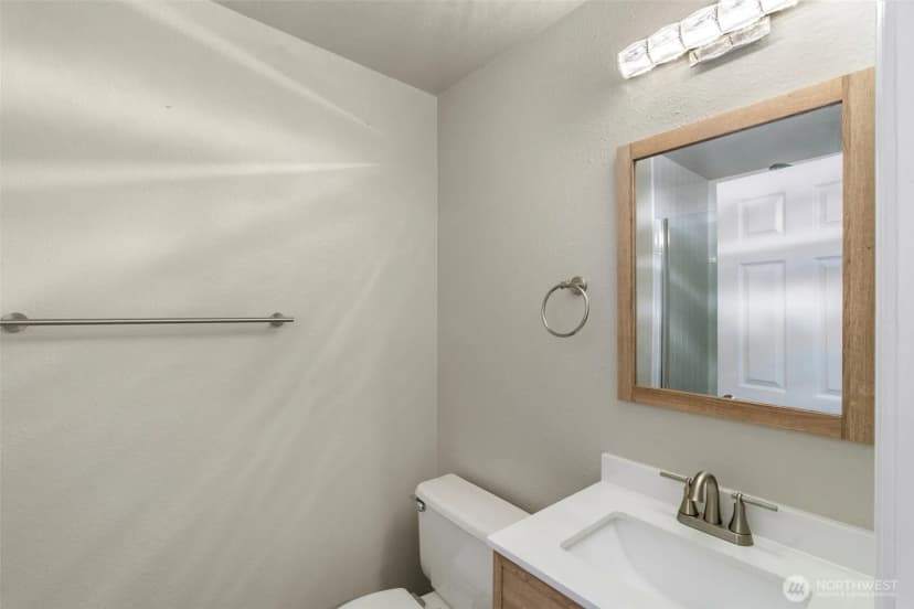 Property photo for 18604 48th Place S, Sea Tac photo 21