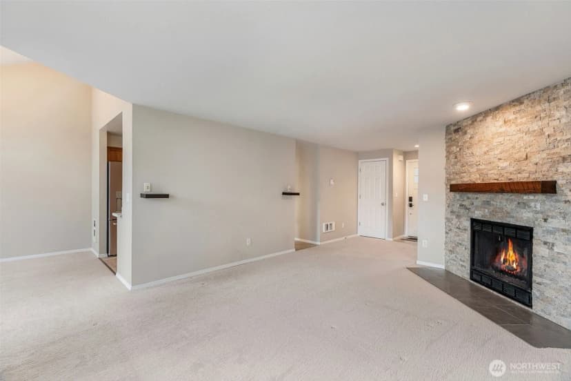 Property photo for 18604 48th Place S, Sea Tac photo 5