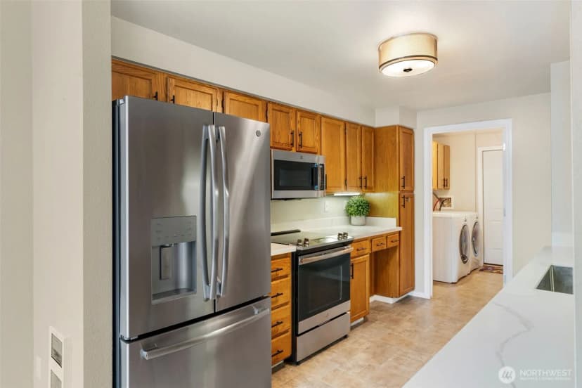 Property photo for 18604 48th Place S, Sea Tac photo 9