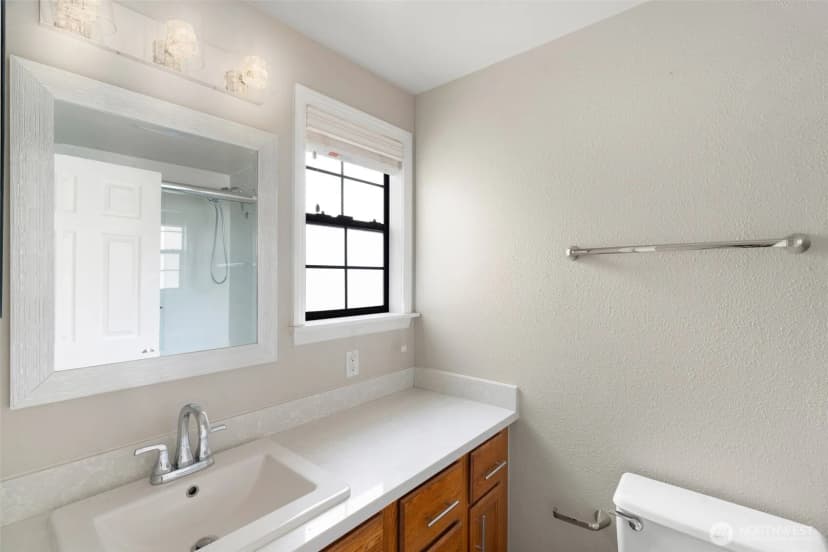 Property photo for 18604 48th Place S, Sea Tac photo 22