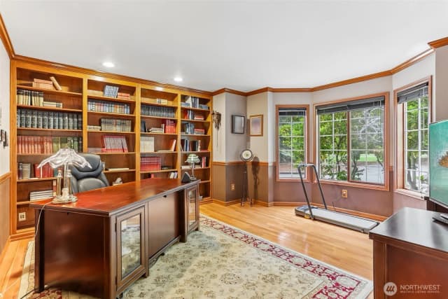 Property photo for 18452 Ne 199th St, Woodinville photo 5