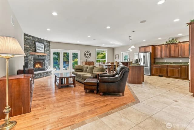 Property photo for 609 Ne 19th Street, East Wenatchee photo 4