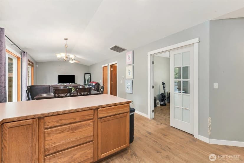 Property photo for 7721 Locust Avenue E, Bonney Lake photo 8