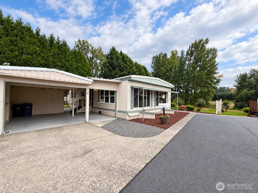 Property photo for 2322 Tacoma Road E #9, Puyallup