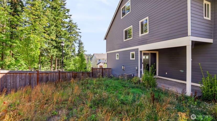Property photo for 18801 124th Avenue Se, Renton photo 33