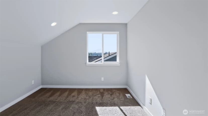 Property photo for 18801 124th Avenue Se, Renton photo 29