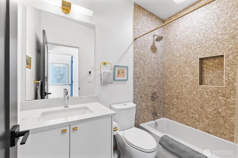 Property photo for 3418 North West 67th, Seattle photo 25