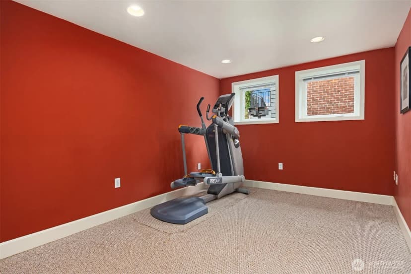 Property photo for 7426 Keen Way N, Seattle photo 18