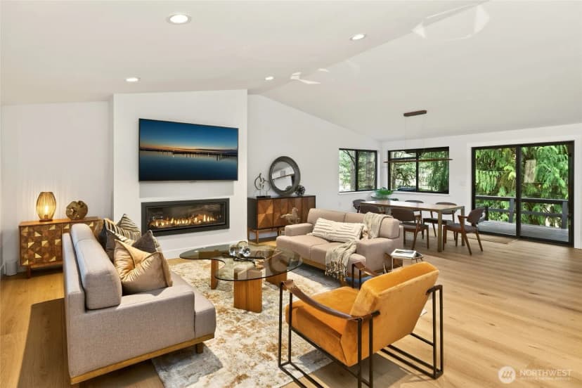 Property photo for 22016 Vine Road, Brier photo 4