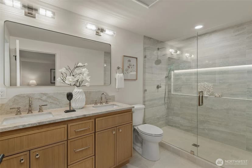 Property photo for 14313 116th Place Ne, Kirkland photo 15