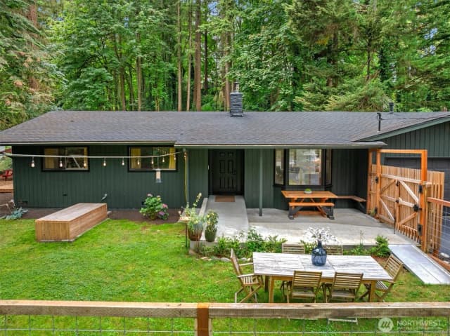 Property photo for 22914 2nd Avenue Se, Bothell photo 2