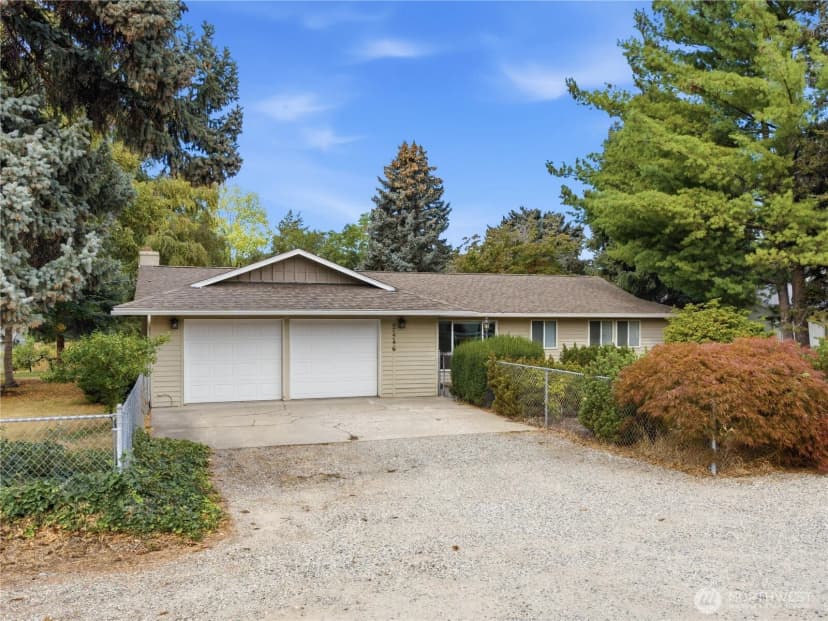 Property photo for 2446 N Ashland Avenue, East Wenatchee