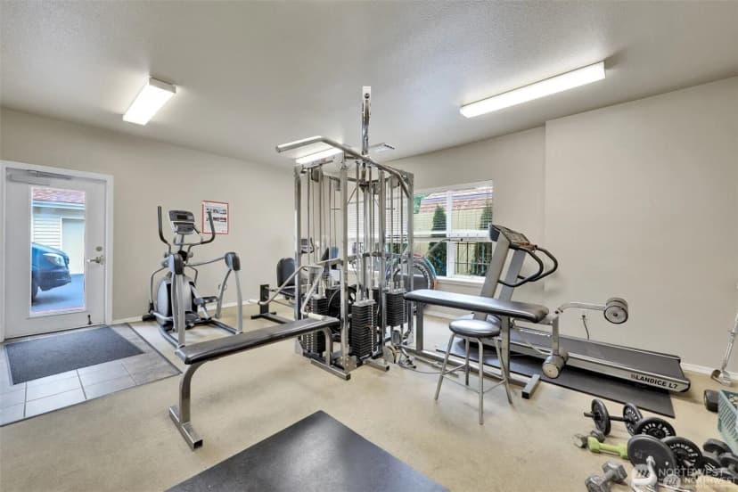 Property photo for 2610 118th Avenue Se #5-202, Bellevue photo 26