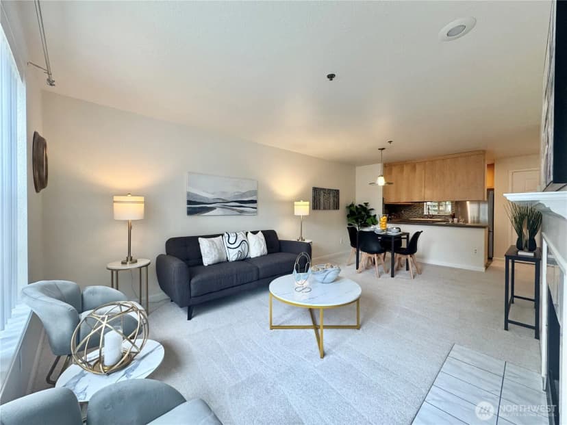 Property photo for 2610 118th Avenue Se #5-202, Bellevue photo 3