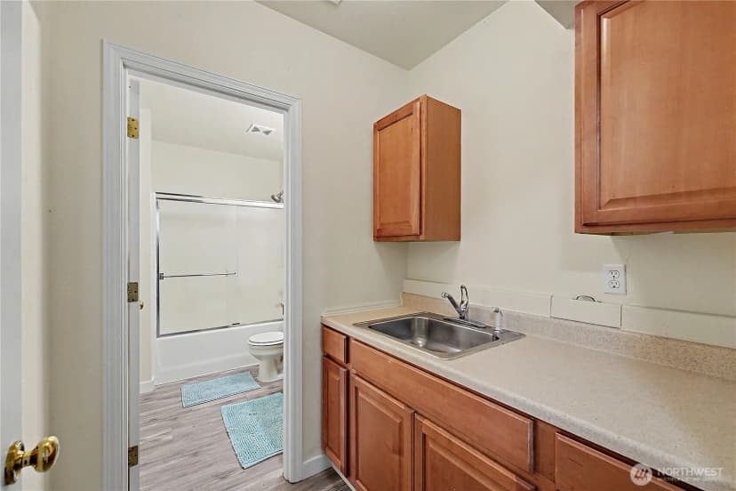 Property photo for 13519 20th Avenue Ct E, Tacoma photo 23