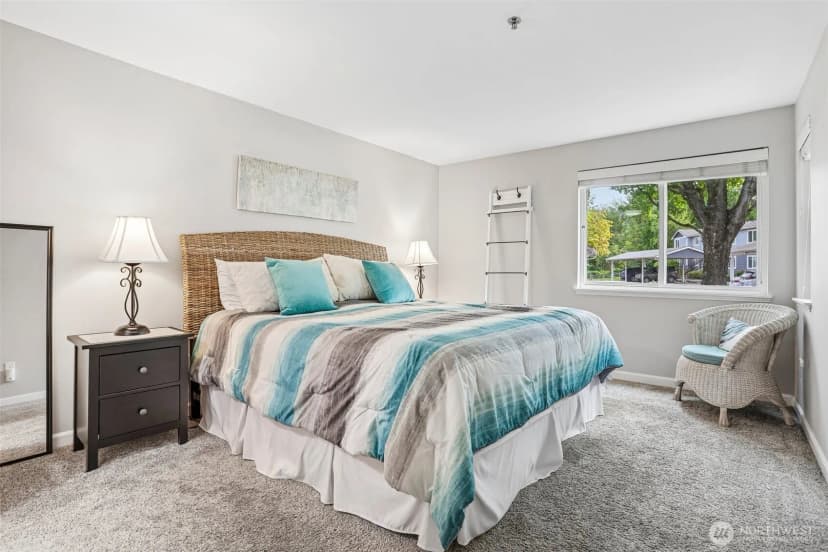 Property photo for 250 Nw Dogwood Street #e104, Issaquah photo 13