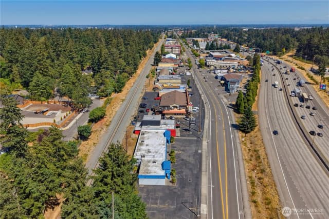 Property photo for 12930 Pacific Highway Sw, Lakewood photo 3