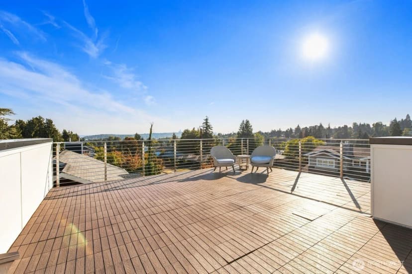 Property photo for 6208 43rd Avenue Ne, Seattle photo 29