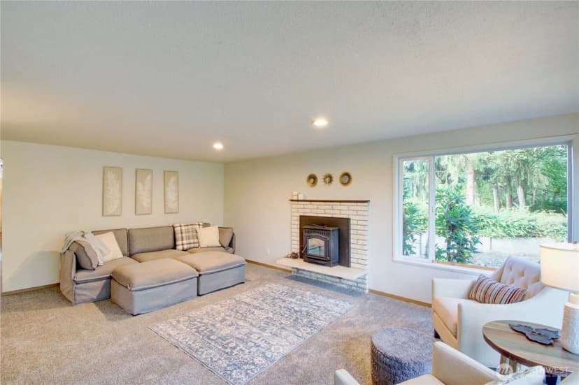 Property photo for 6968 Steelhead Lane, Burlington photo 21