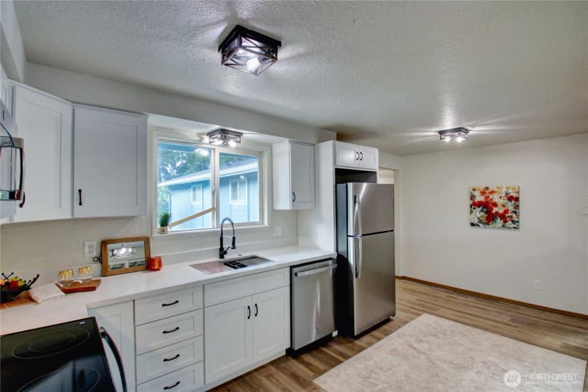 Property photo for 6968 Steelhead Lane, Burlington photo 17