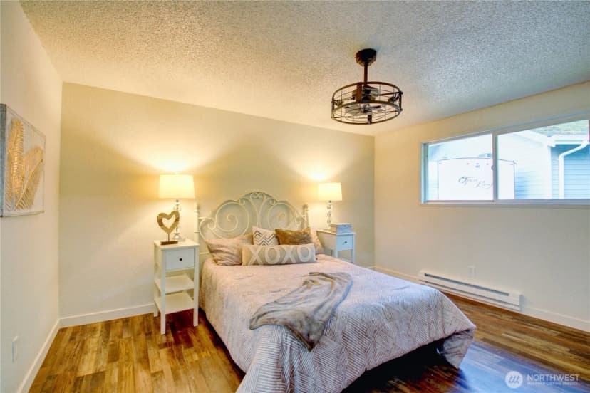 Property photo for 6968 Steelhead Lane, Burlington photo 7