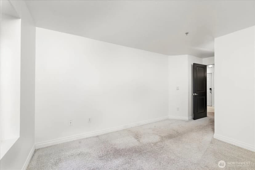 Property photo for 7711 Ne 175th Street #308, Kenmore photo 25