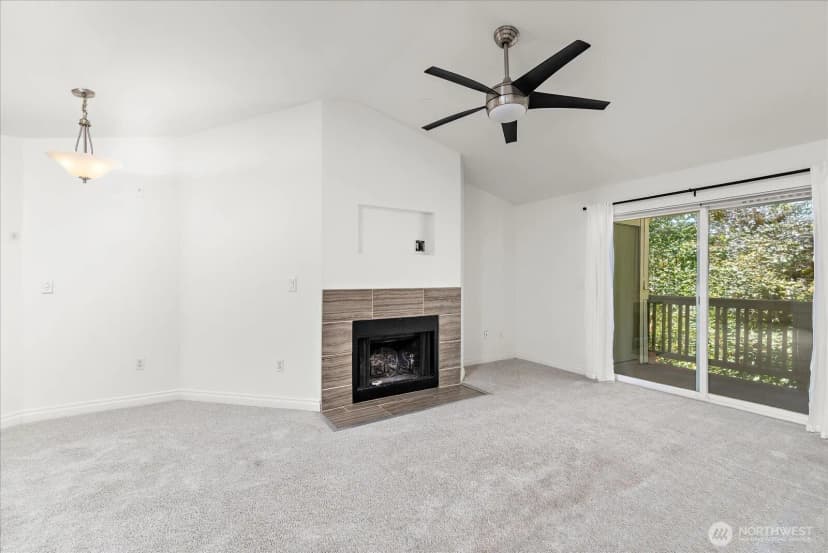 Property photo for 7711 Ne 175th Street #308, Kenmore photo 16