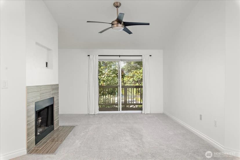 Property photo for 7711 Ne 175th Street #308, Kenmore photo 17