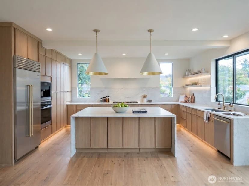 Property photo for 3410 W Ruffner Street, Seattle photo 2