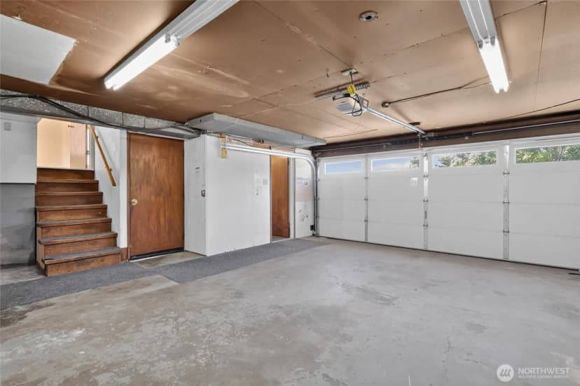 Property photo for 2914 44th Avenue Ne, Tacoma photo 25