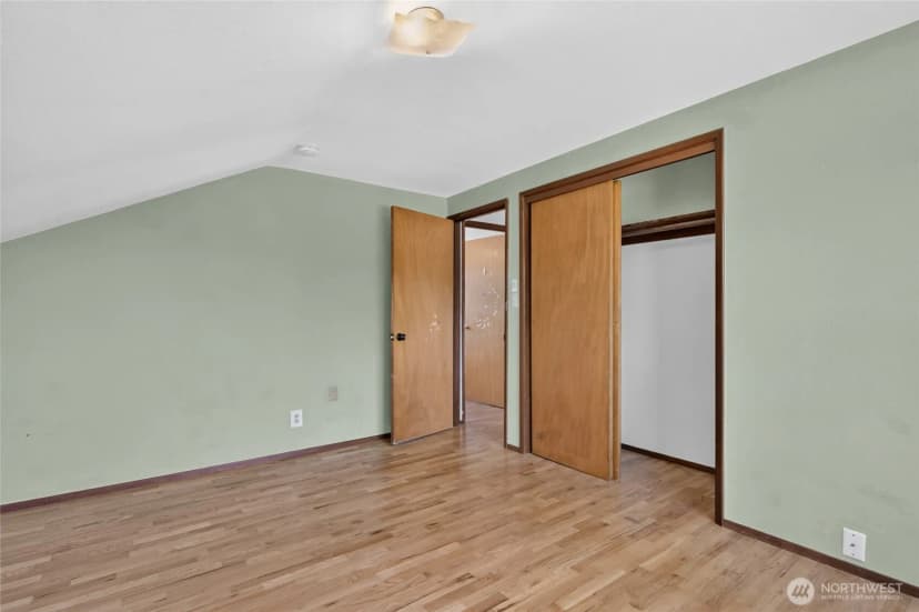 Property photo for 2914 44th Avenue Ne, Tacoma photo 21