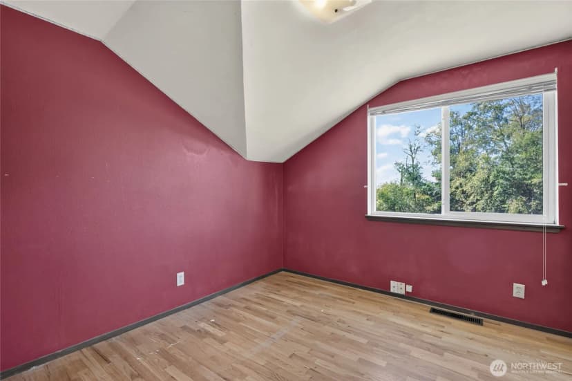 Property photo for 2914 44th Avenue Ne, Tacoma photo 22