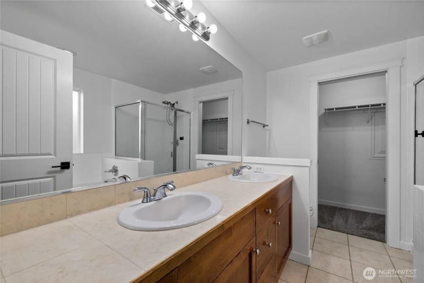 Property photo for 18530 97th Avenue Ct E, Puyallup photo 17