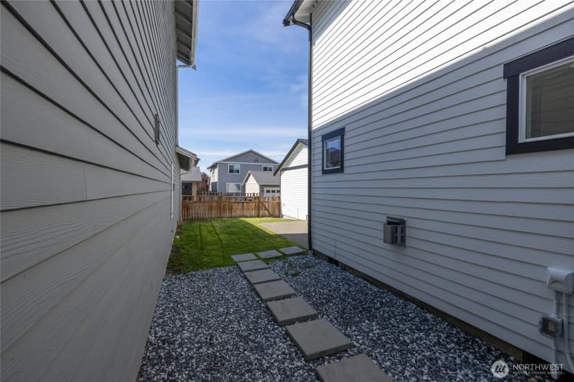 Property photo for 18530 97th Avenue Ct E, Puyallup photo 32