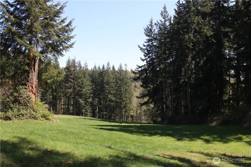 Property photo for 17635 Se Cougar Mountain Drive, Bellevue photo 4