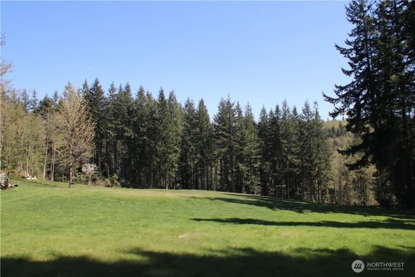 Property photo for 17635 Se Cougar Mountain Drive, Bellevue