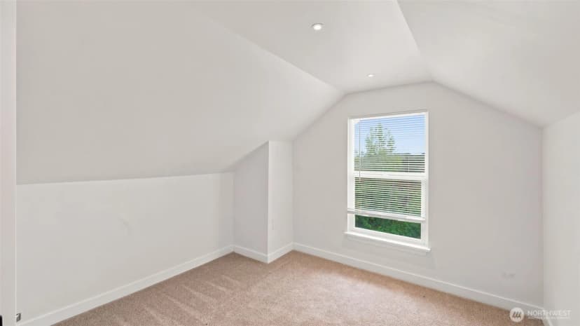 Property photo for 3315 E Grandview Avenue, Tacoma photo 27