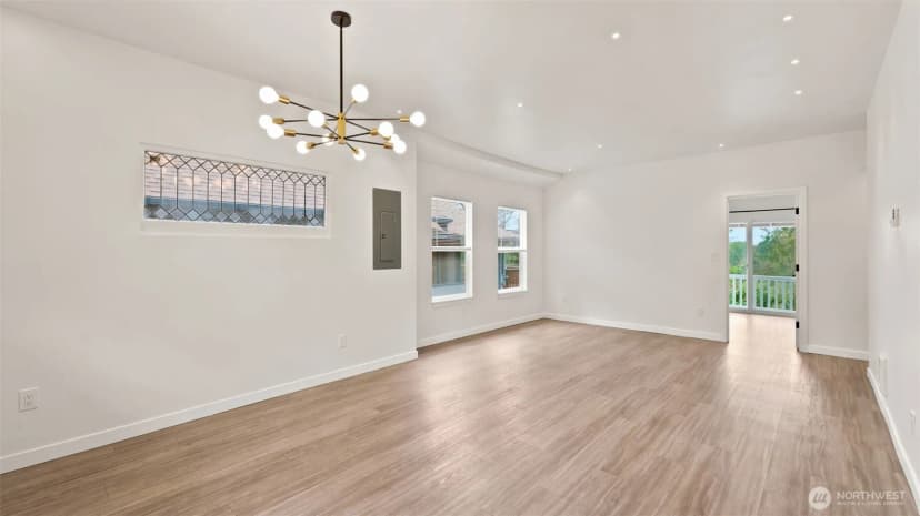 Property photo for 3315 E Grandview Avenue, Tacoma photo 9