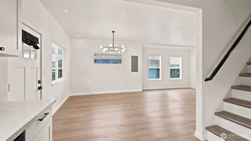 Property photo for 3315 E Grandview Avenue, Tacoma photo 11