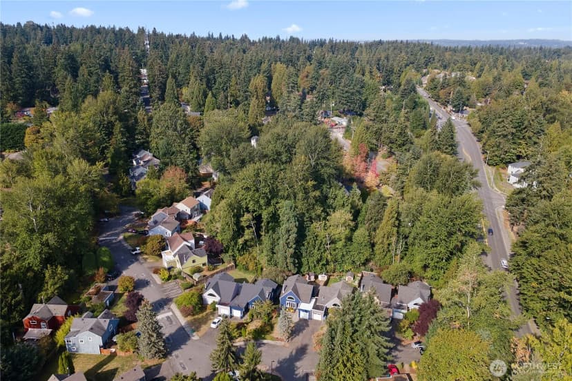 Property photo for 14116 Ne 78th Court, Redmond photo 24