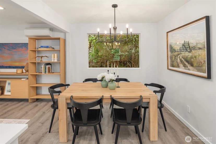 Property photo for 4626 33rd Avenue W, Seattle photo 10