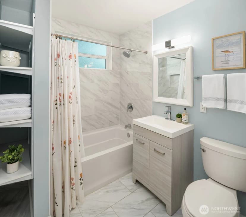 Property photo for 4626 33rd Avenue W, Seattle photo 19