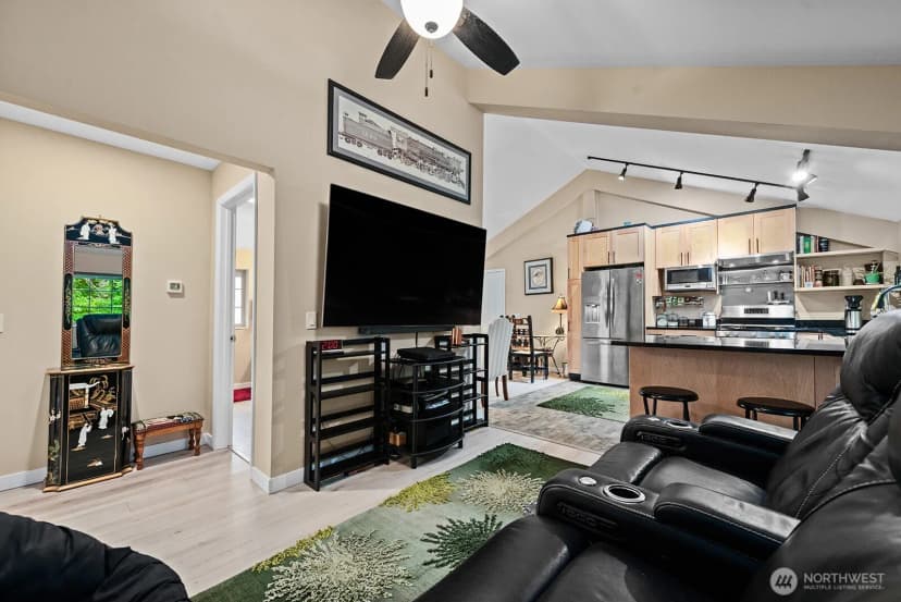 Property photo for 517 Nw Old Orchard Way, Poulsbo photo 10